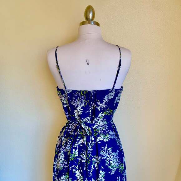 B. Smart Floral Faux Wrap mini dress - Picture 4 of 8